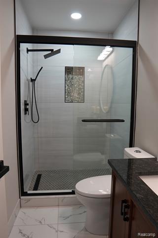 Builiding view forty three for 2172 Ostrum, Waterford, MI. 48328