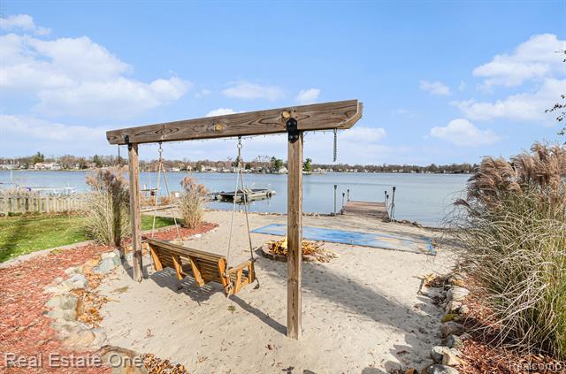 Builiding view twenty six for 3802 Highland, Highland, MI. 48356