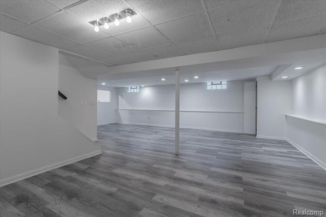 Builiding view fifteen for 37 E Brooklyn, Pontiac, MI. 48340