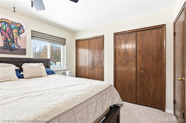 Builiding view fourteen for 4904 Lake Grove, White Lake, MI. 48383