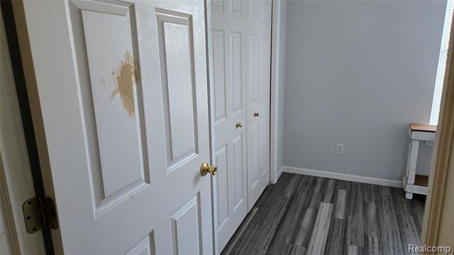 Builiding view eleven for 1554 Meadow Ridge, Pontiac, MI. 48340