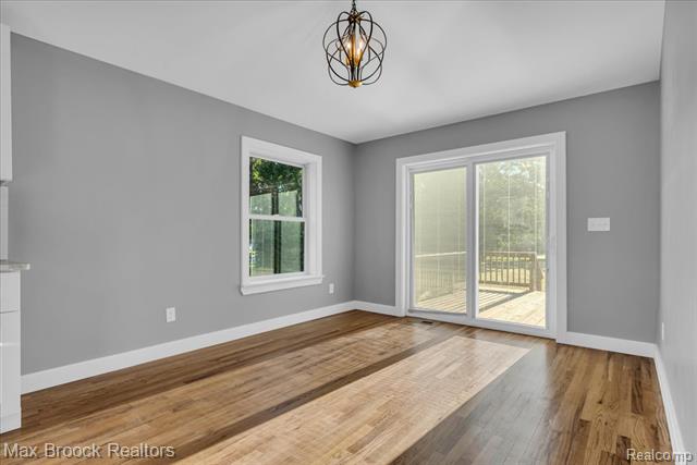 Builiding view seventeen for 1654 Giddings, Pontiac, MI. 48340