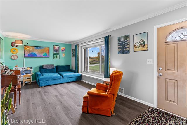 Builiding view eleven for 5950 Carscadden Way, Highland, MI. 48357