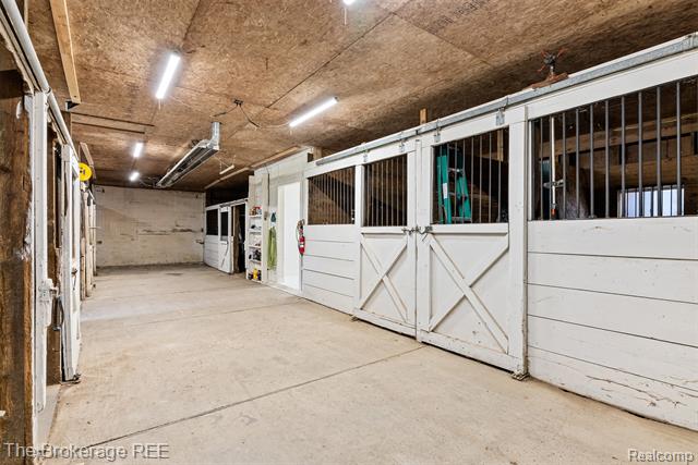 Builiding view fifty four for 5950 Carscadden Way, Highland, MI. 48357