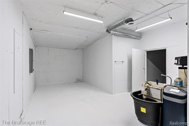 Builiding view fifty seven for 5950 Carscadden Way, Highland, MI. 48357