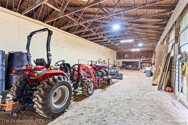 Builiding view sixty five for 5950 Carscadden Way, Highland, MI. 48357