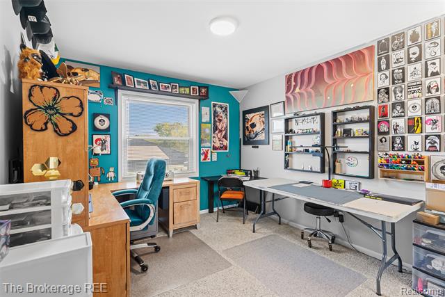 Builiding view twenty eight for 5950 Carscadden Way, Highland, MI. 48357