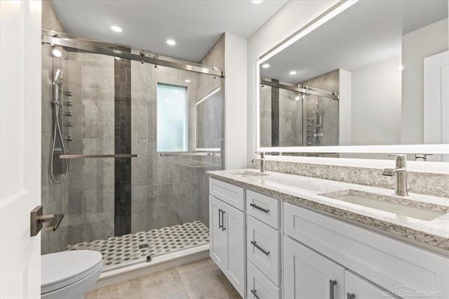 Builiding view fifteen for 3460 Clayton, Waterford, MI. 48329