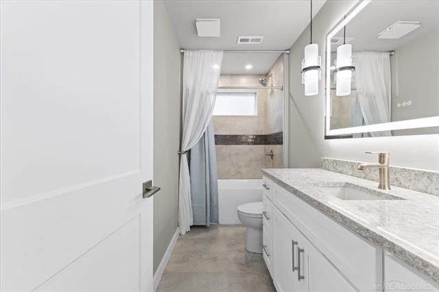 Builiding view sixteen for 3460 Clayton, Waterford, MI. 48329