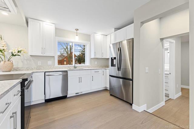 Builiding view three for 3460 Clayton, Waterford, MI. 48329