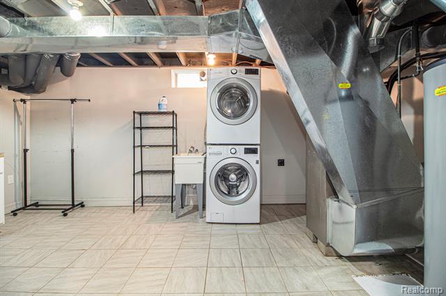 Builiding view twenty six for 4018 Quillen, Waterford, MI. 48329