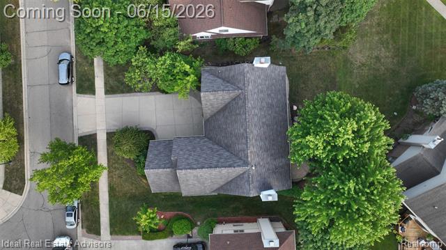 Builiding view ten for 1364 Kentfield, Rochester, MI. 48307