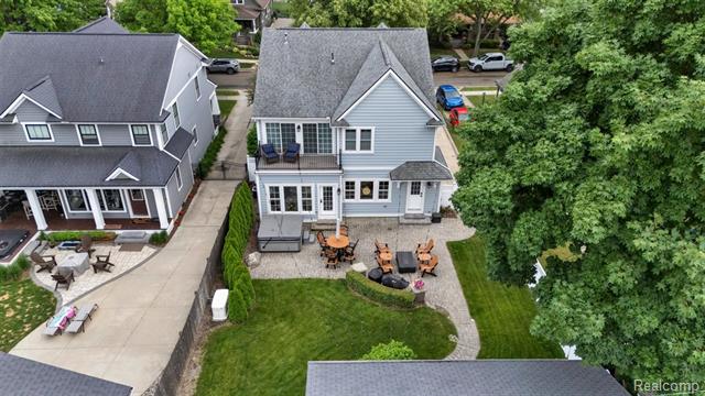 Builiding view forty four for 142 Griggs, Rochester, MI. 48307