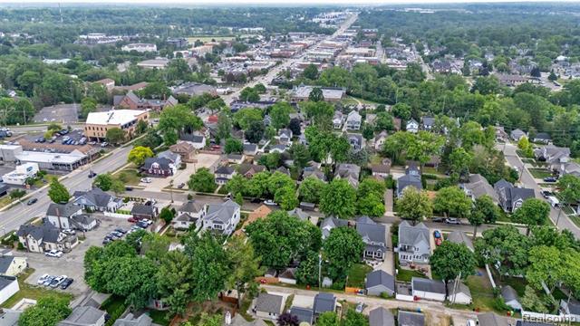 Builiding view forty nine for 142 Griggs, Rochester, MI. 48307