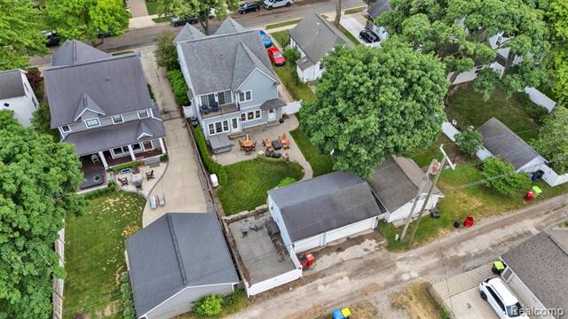 Builiding view forty seven for 142 Griggs, Rochester, MI. 48307