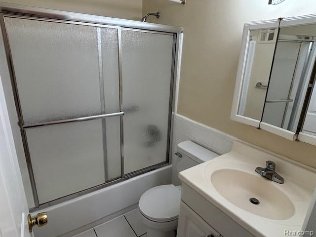 Builiding view five for 417 Parkdale, Rochester, MI. 48307