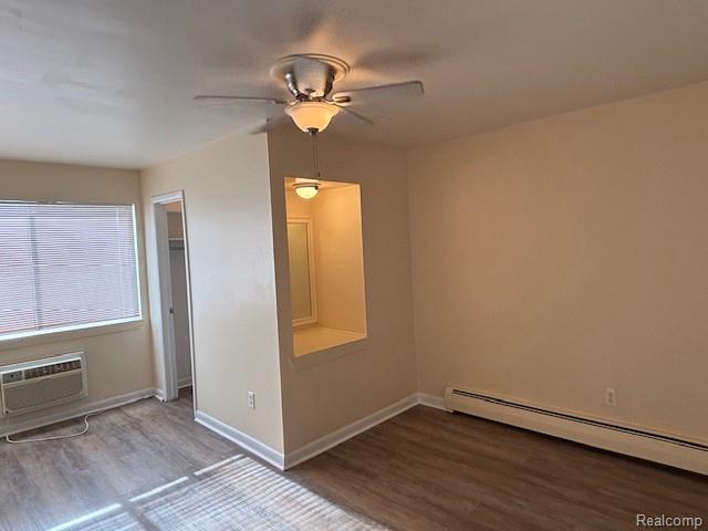 Builiding view seven for 417 Parkdale, Rochester, MI. 48307