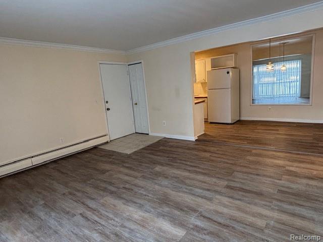 Builiding view two for 417 Parkdale, Rochester, MI. 48307