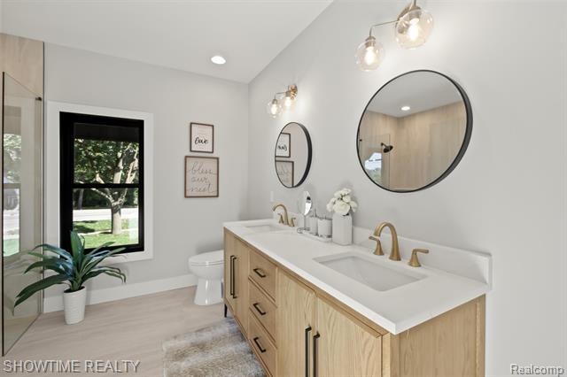 Builiding view fourteen for 334 Romeo, Rochester, MI. 48307