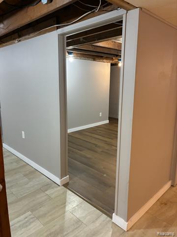 Builiding view thirty one for 836 Miller, Rochester, MI. 48307