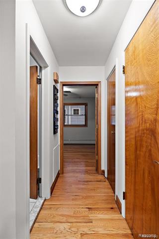 Builiding view twenty three for 836 Miller, Rochester, MI. 48307