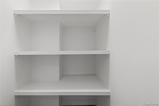 Builiding view twenty for 3568 Warringham, Waterford, MI. 48329