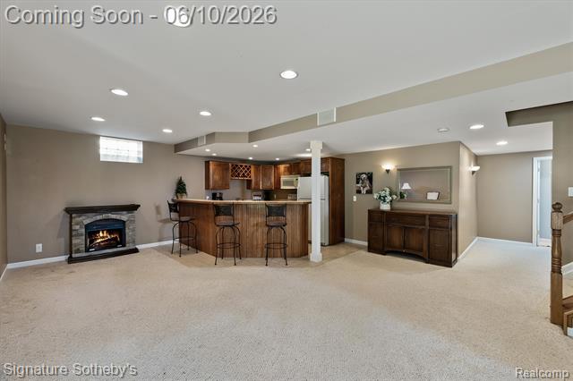 Builiding view twenty four for 602 Appoline, Rochester, MI. 48307
