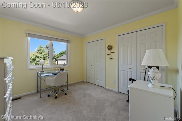 Builiding view twenty three for 602 Appoline, Rochester, MI. 48307