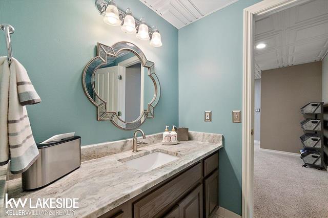 Builiding view ninety three for 1387 Pebble Ridge, Rochester, MI. 48307