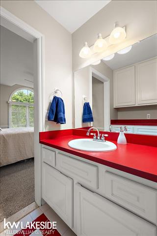 Builiding view seventy one for 1387 Pebble Ridge, Rochester, MI. 48307