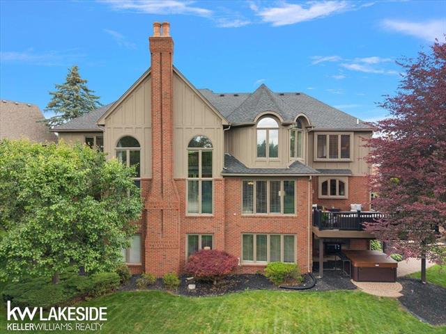 Builiding view six for 1387 Pebble Ridge, Rochester, MI. 48307
