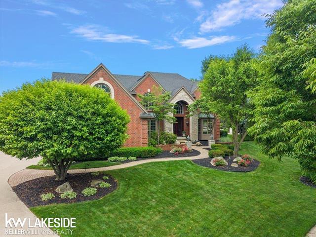 Builiding view twelve for 1387 Pebble Ridge, Rochester, MI. 48307