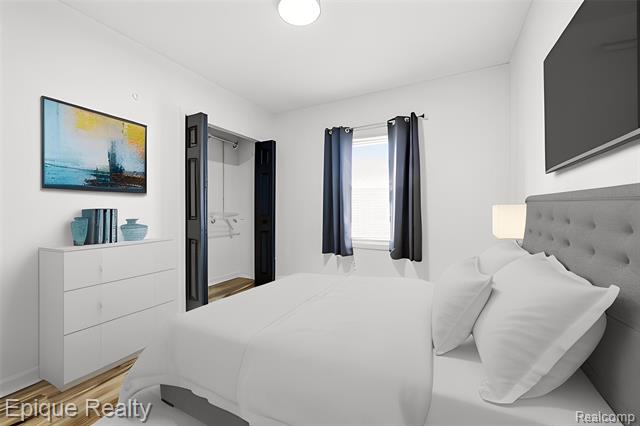 Builiding view seven for 6080 Northrup, Waterford, MI. 48329