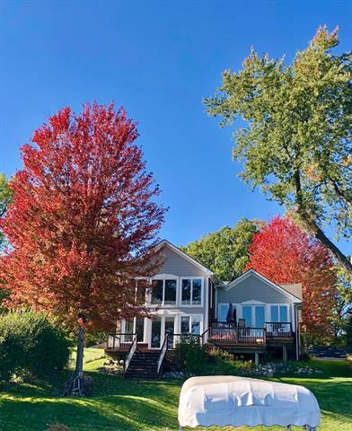 Builiding view forty three for 3984 Lamont, Waterford, MI. 48329