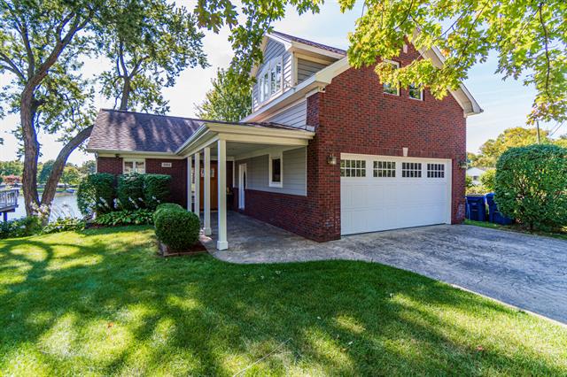 Builiding view three for 3984 Lamont, Waterford, MI. 48329