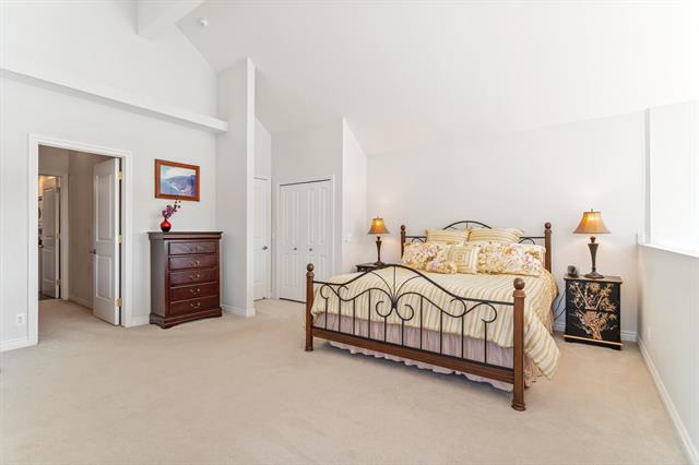 Builiding view twenty eight for 3984 Lamont, Waterford, MI. 48329