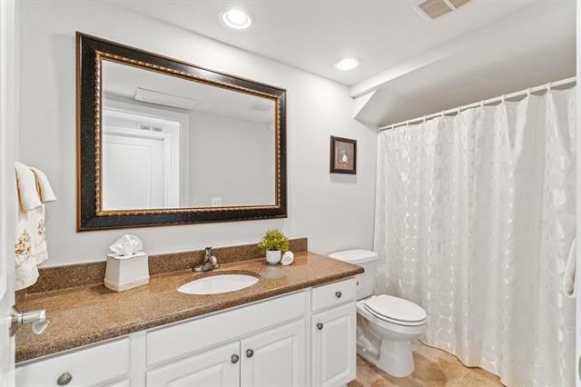 Builiding view twenty four for 3984 Lamont, Waterford, MI. 48329