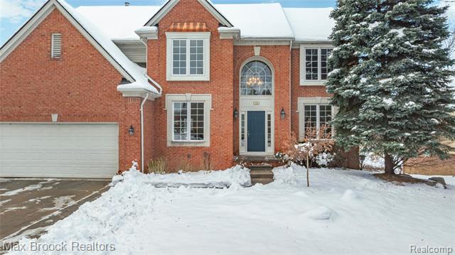 Builiding view fifty two for 1205 Tulberry, Rochester, MI. 48306