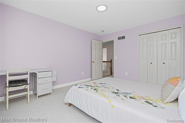 Builiding view forty one for 1205 Tulberry, Rochester, MI. 48306