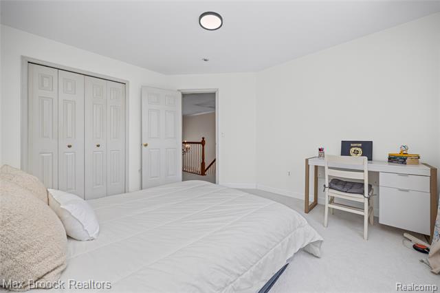 Builiding view forty three for 1205 Tulberry, Rochester, MI. 48306