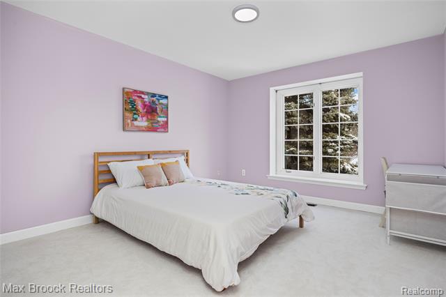 Builiding view forty for 1205 Tulberry, Rochester, MI. 48306