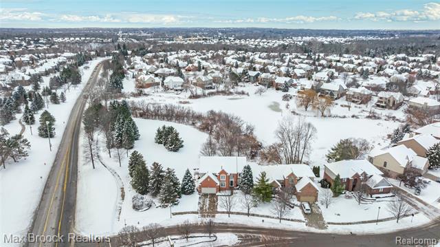 Builiding view sixty eight for 1205 Tulberry, Rochester, MI. 48306