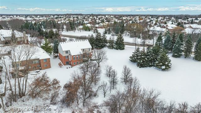 Builiding view sixty six for 1205 Tulberry, Rochester, MI. 48306