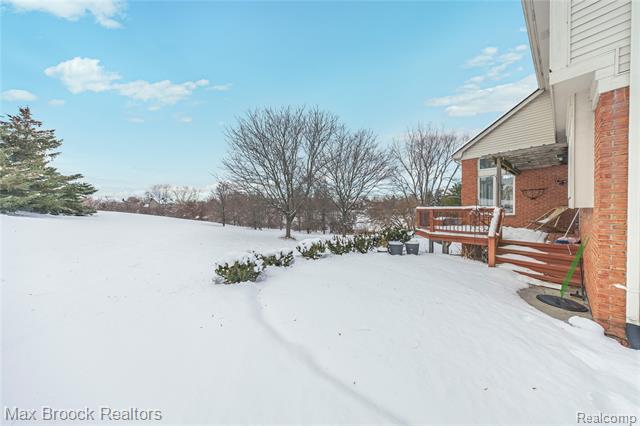 Builiding view sixty for 1205 Tulberry, Rochester, MI. 48306