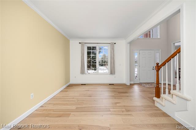 Builiding view thirty one for 1205 Tulberry, Rochester, MI. 48306