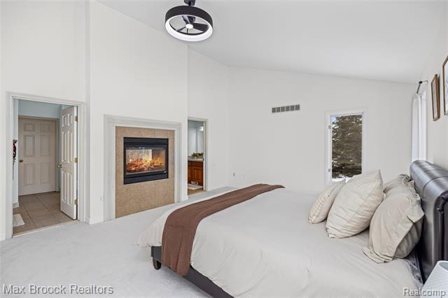 Builiding view thirty three for 1205 Tulberry, Rochester, MI. 48306