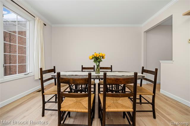 Builiding view twenty seven for 1205 Tulberry, Rochester, MI. 48306