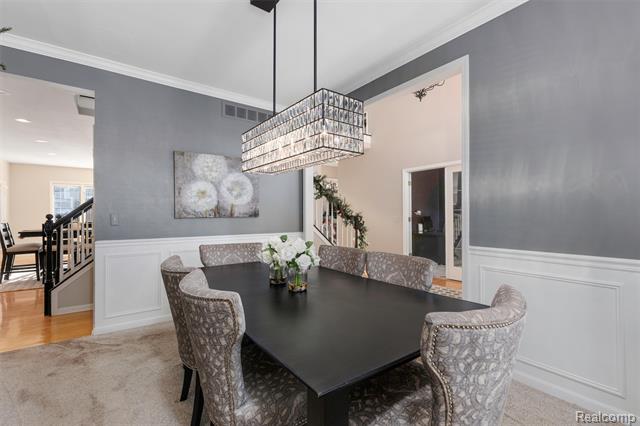 Builiding view five for 1340 Ross, Rochester, MI. 48306