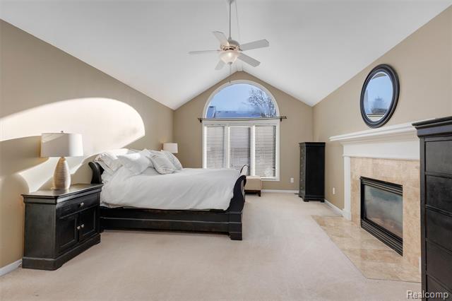 Builiding view twenty five for 1340 Ross, Rochester, MI. 48306