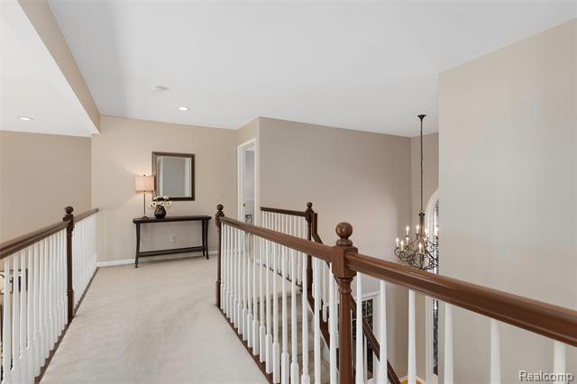 Builiding view twenty four for 1340 Ross, Rochester, MI. 48306